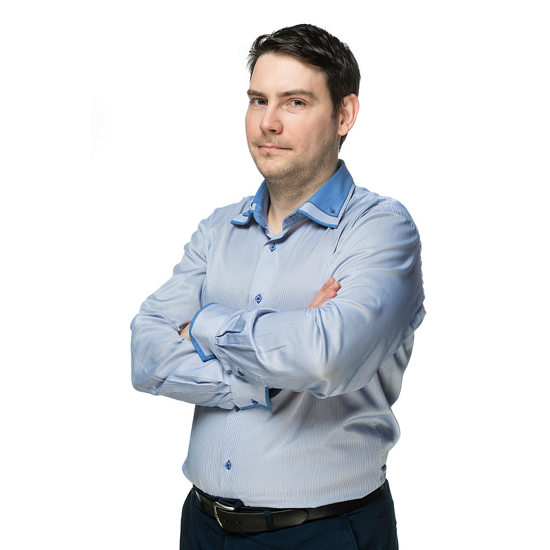 Менеджер продукта Олег Слюсаренко